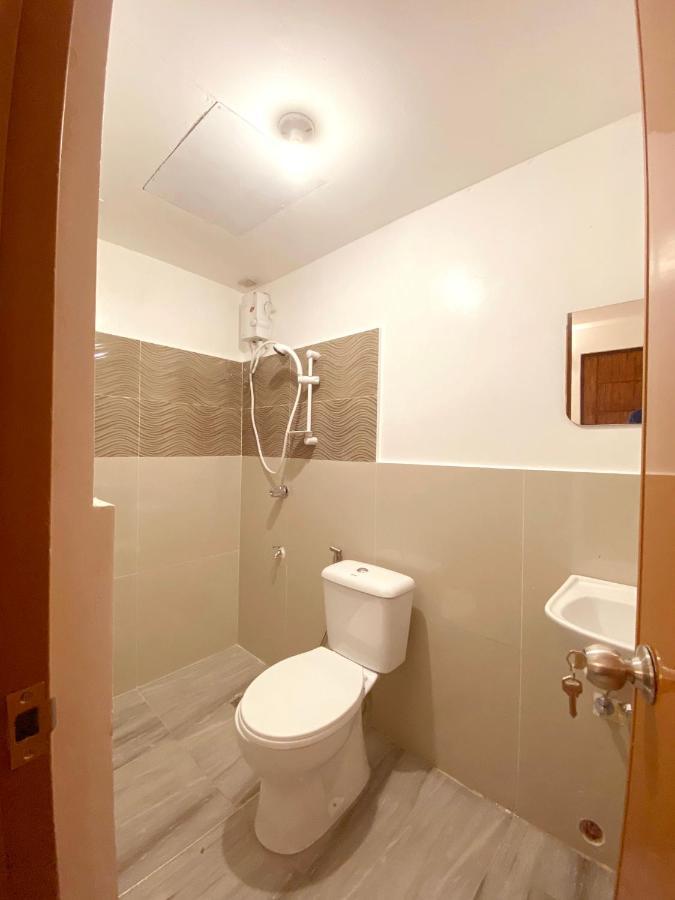 Hotel E Relaxed Haven Transient House à Pasay Extérieur photo